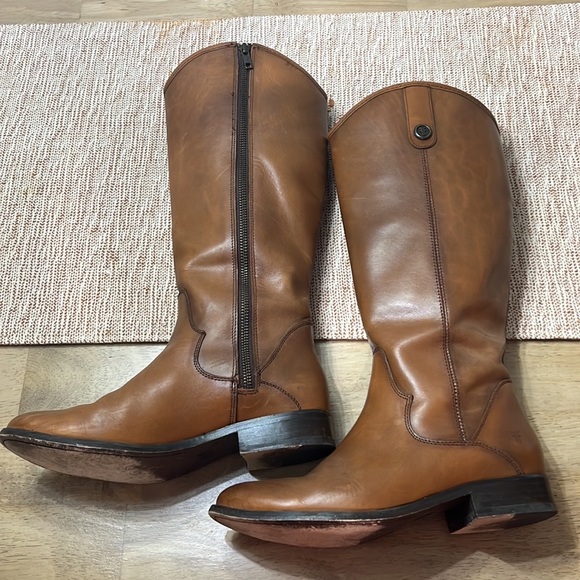 Marissa Frye Boots -  Size 7 - BARELY WORN - Picture 8 of 9